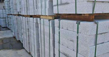 邵阳芝麻白路牙石，路侧石