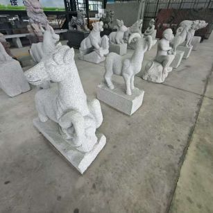 邵阳芝麻白雕刻 十二生肖 异形雕刻