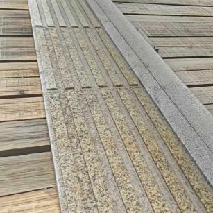 邵阳黄金麻盲道石 盲条