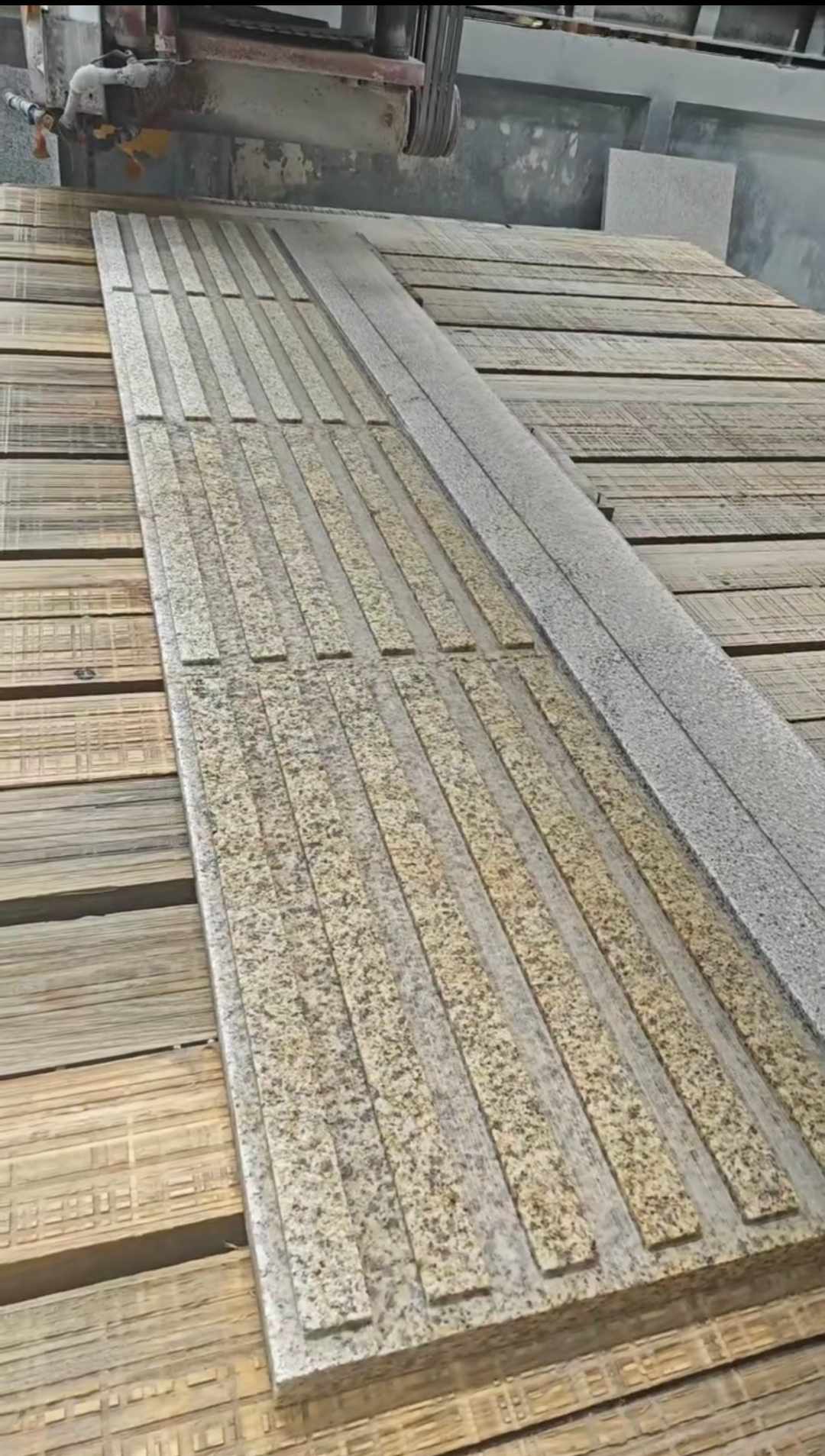 邵阳黄金麻盲道石 盲条