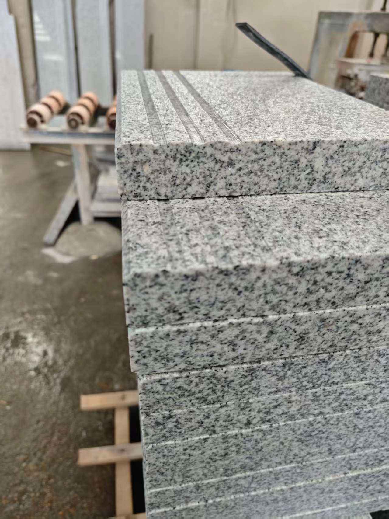 邵阳芝麻白楼梯踏步